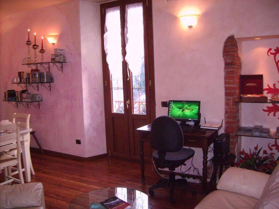 Charming Glicine And Azalea House Art And Colour With Lakeview Cadenabbia Esterno foto